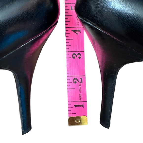 Calvin Klein heels - Picture 6 of 7